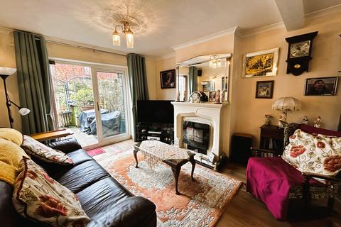 3 bedroom semi-detached house for sale, St. Johns Road, Essington WV11