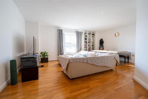 2 bedroom apartment to rent, Dale Street, Leamington Spa