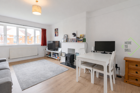 3 bedroom flat for sale, East Finchley, London N2