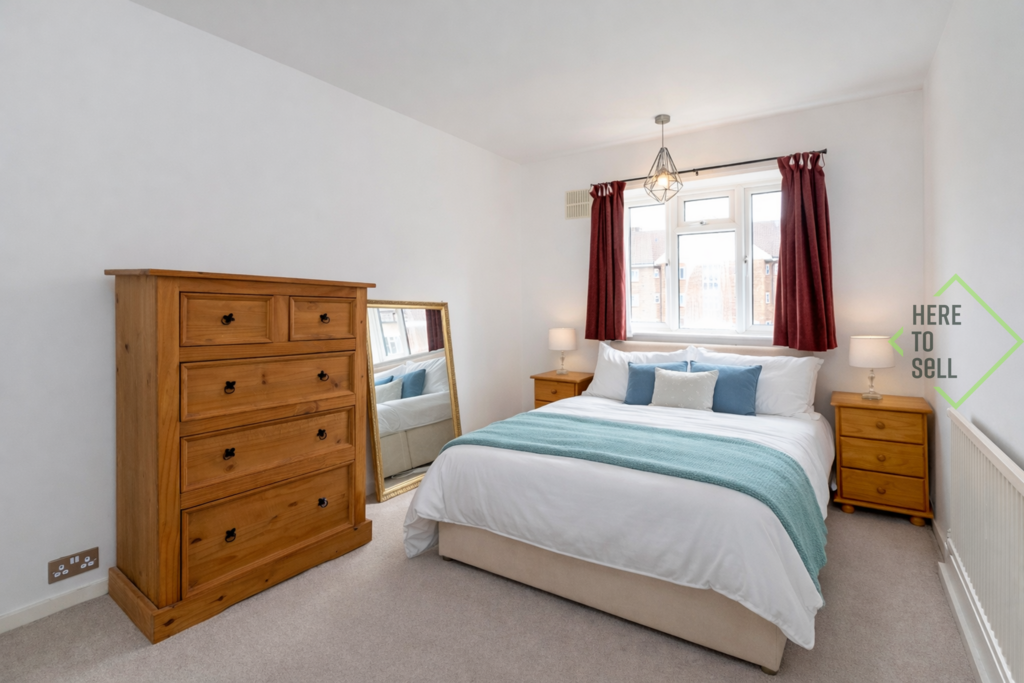 Elmshurst N2 - bedroom2