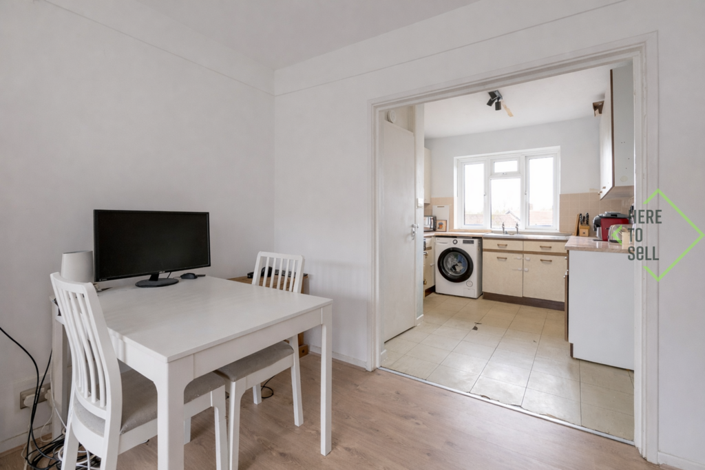 Elmshurst N2 - Open Plan