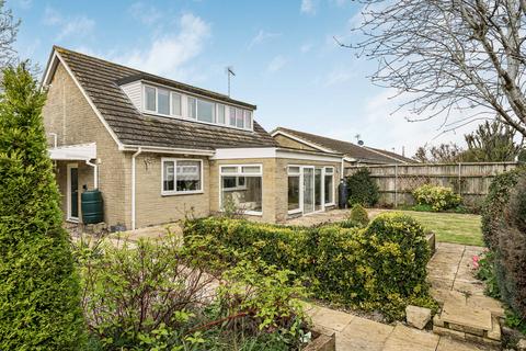 4 bedroom detached house for sale, Plough Close, Wallingford, OX10
