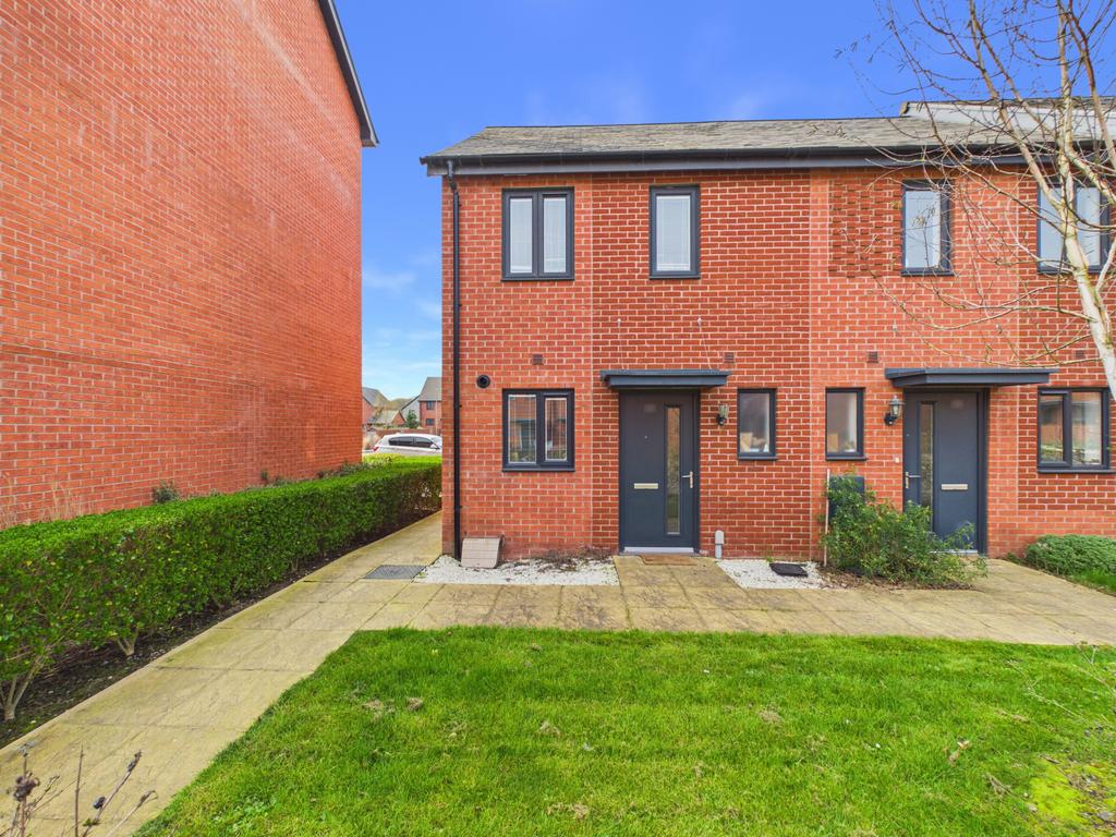 2 Bedroom End Terrace for Sale