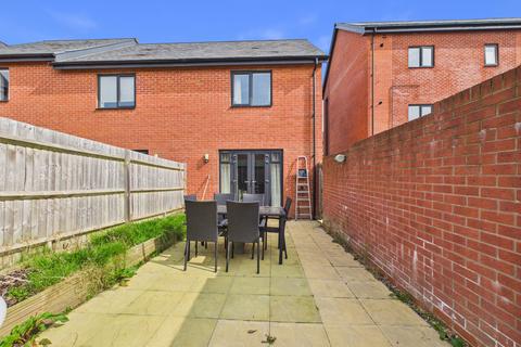 2 bedroom end of terrace house for sale, Bluebell Way, Whiteley, PO15 7PZ