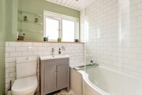 4 bedroom link detached house for sale, Cedar Close, Bingham, Nottingham, Nottinghamshire, NG13