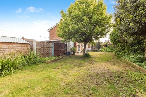 4 bedroom link detached house for sale, Cedar Close, Bingham, Nottingham, Nottinghamshire, NG13
