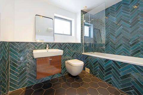 1 bedroom flat to rent, Elbe Street, London SW6