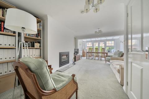 undefined, Lorimer Row, Bromley