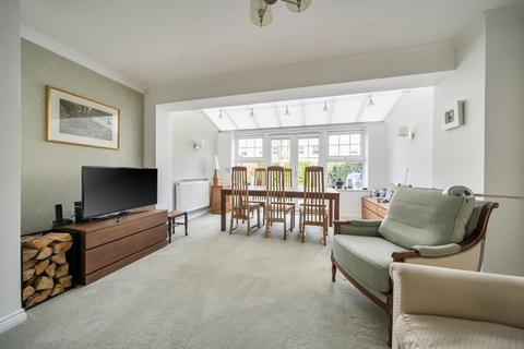 undefined, Lorimer Row, Bromley