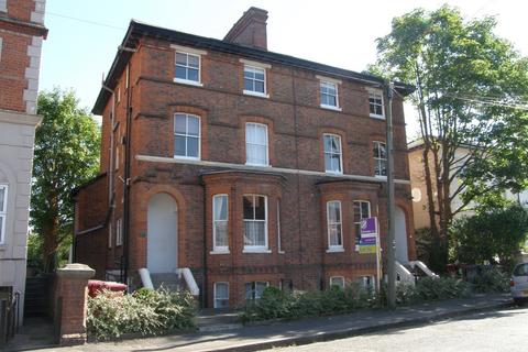 1 bedroom apartment to rent, Castle Crescent, Berkshire RG1