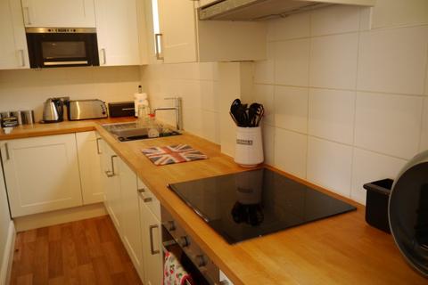 1 bedroom apartment to rent, Castle Crescent, Berkshire RG1