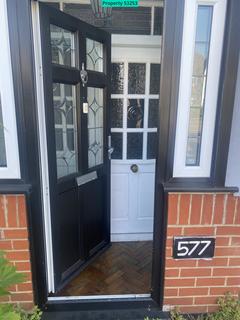 4 bedroom semi-detached house to rent, Upper Brentwood Road, Romford, RM2 6LH
