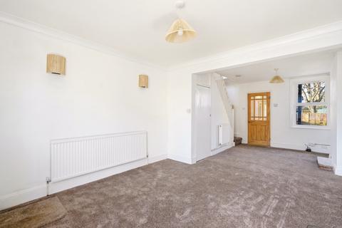 3 bedroom semi-detached house to rent, Necton Road, St. Albans AL4