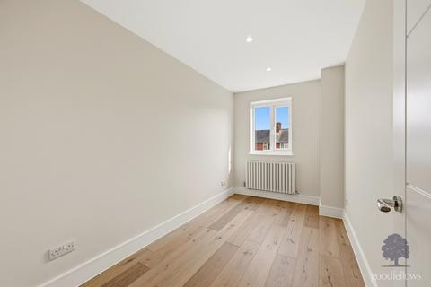 undefined, Birchwood Close, Morden SM4