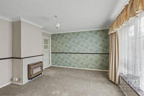 undefined, Perry Spring, Harlow