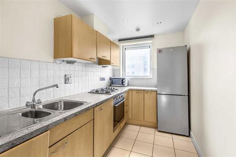 2 bedroom flat to rent, Erebus Drive, London SE28