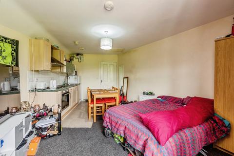 Studio for sale, Bedminster Down Road, Bristol