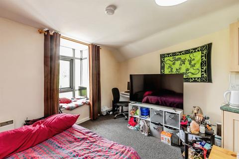 Studio for sale, Bedminster Down Road, Bristol