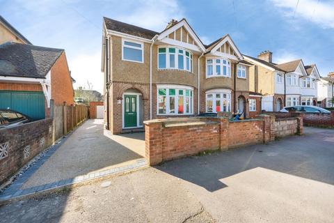 Rosamond Road, Bedford