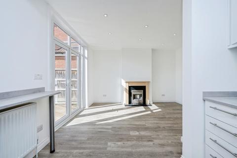 3 bedroom semi-detached house for sale, Rosamond Road, Bedford