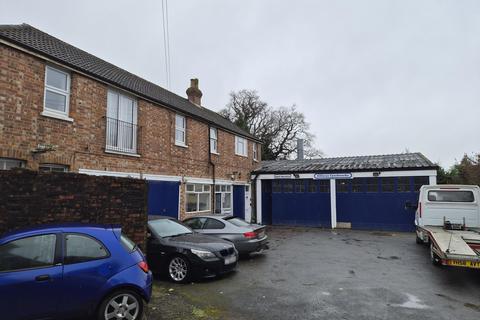 Garage for sale, Mount Ephraim Tunbridge Wells TN4 8BB