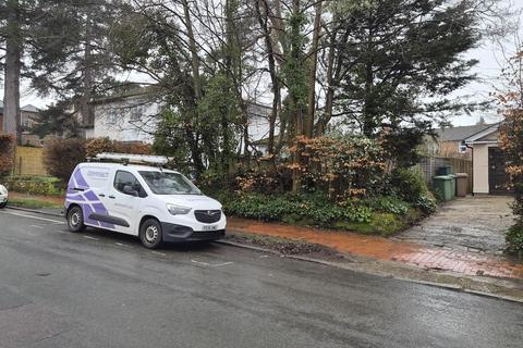 Garage for sale, Mount Ephraim Tunbridge Wells TN4 8BB