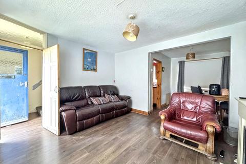 3 bedroom semi-detached house for sale, Dumfries Crescent, Jarrow, Tyne and Wear, NE32 4HN