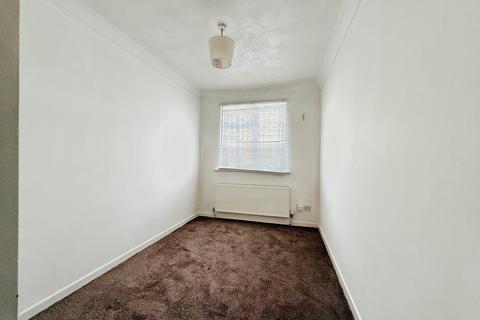 2 bedroom apartment for sale, Gainsborough Drive, Westcliff-on-Sea, Essex