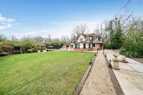undefined, Charlwood Road, Hookwood, RH6