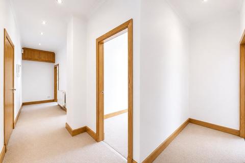 3 bedroom flat to rent, Cadzow Street, South Lanarkshire ML3