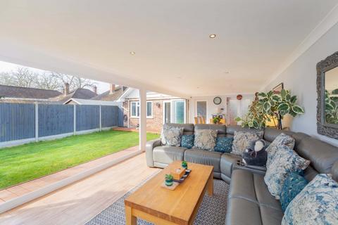 6 bedroom detached house for sale, Owlsmoor Road, Sandhurst, GU47