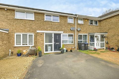 3 bedroom terraced house for sale, Bowthorpe Close, Northampton