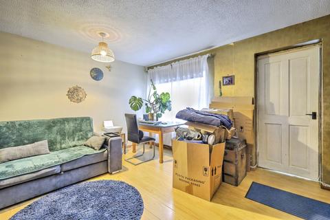 3 bedroom terraced house for sale, Bowthorpe Close, Northampton