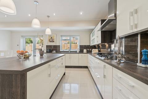 undefined, High Road Eastcote, Pinner HA5