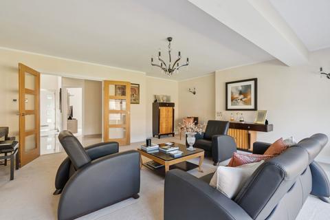 undefined, High Road Eastcote, Pinner HA5