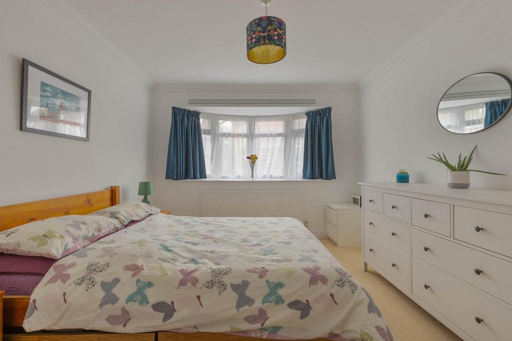 58 St Germans Road, SE23 - 12.jpg