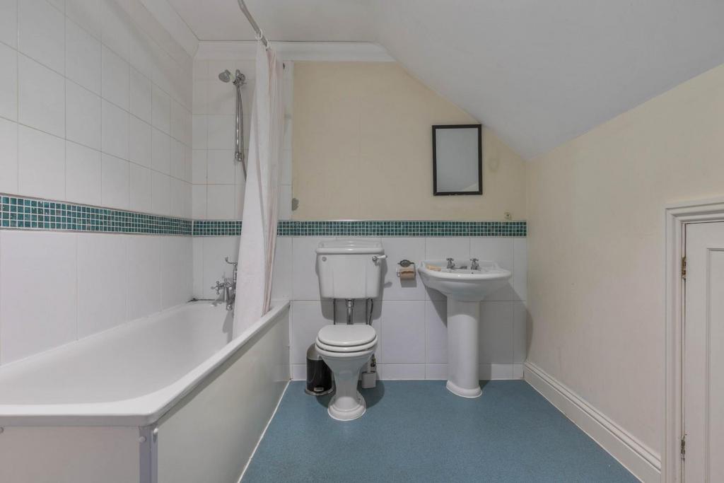 58 St Germans Road, SE23 - 15.jpg