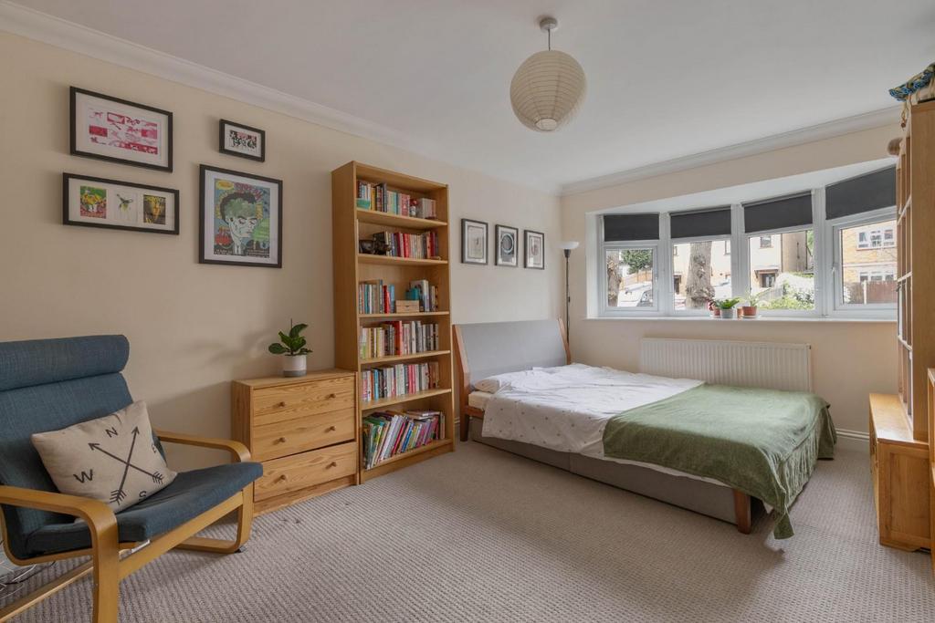 58 St Germans Road, SE23 - 7.jpg