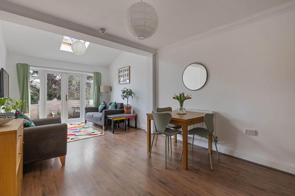 58 St Germans Road, SE23 - 3.jpg