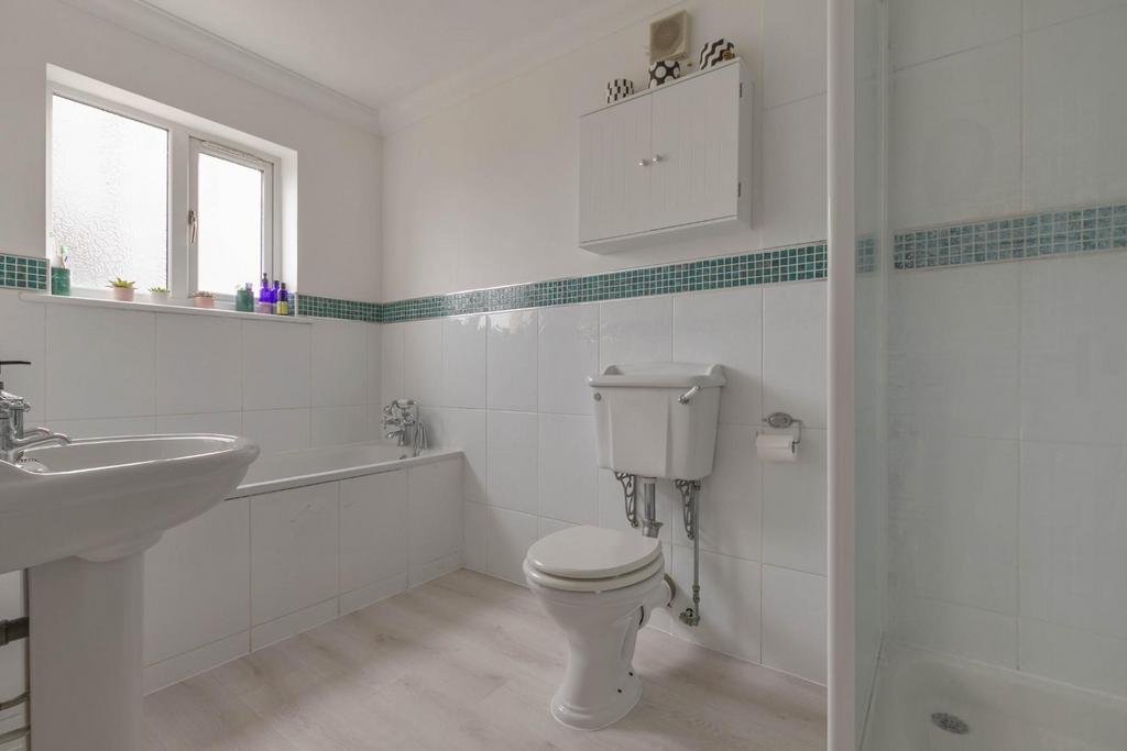 58 St Germans Road, SE23 - 9.jpg