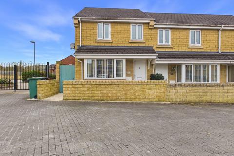 3 bedroom end of terrace house for sale, Pudding Fold, Hyde, SK14 3EU