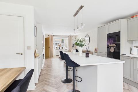 3 bedroom end of terrace house for sale, Pudding Fold, Hyde, SK14 3EU