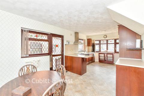 3 bedroom semi-detached house for sale, Eastney Farm Road, Southsea PO4