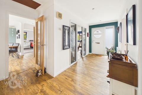 undefined, Cuttons Corner, Hemblington, Norwich