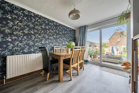 5 bedroom semi-detached house for sale, Scarlatti Road, Basingstoke RG22 4LY