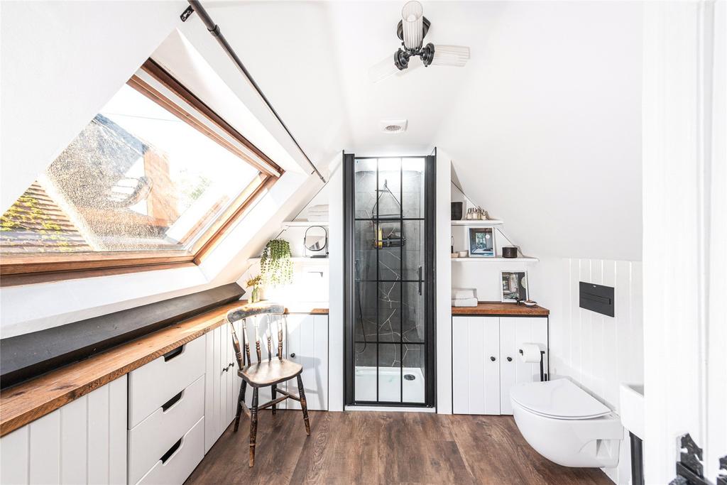 En Suite Shower Room