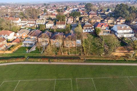 undefined, Great Park Close, North Hillingdon