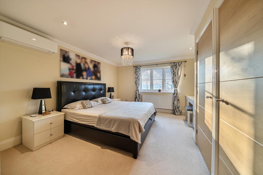 1422667-15-69a881...