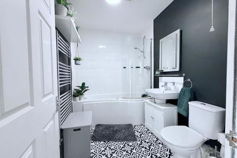 1 bedroom flat for sale, Grange Court, Bristol BS15