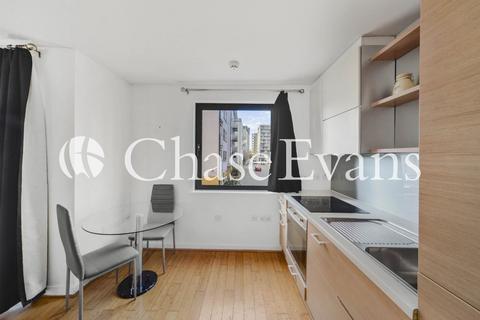 Studio to rent, Colorado Building, Deals Gateway, Deptford, London, SE13